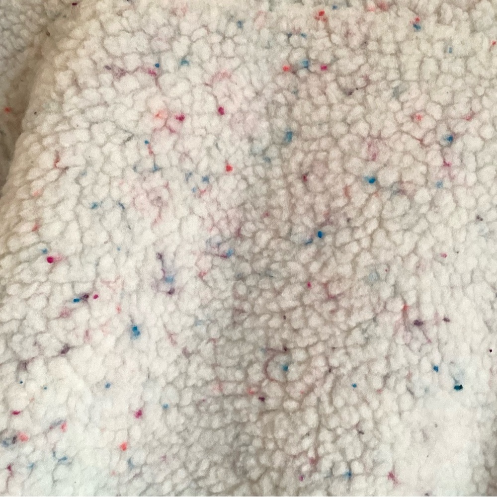 \All in Motion\ NWT Faux Shearling Pullover in Authentic Cream - Picture 13 of 15